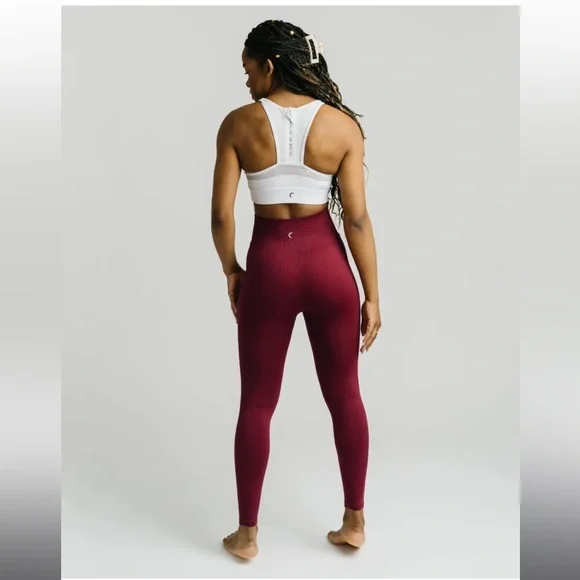 Zyia Scarlet Ribbed Seamless Leggings 7/8 24” Sz L - Picture 7 of 11